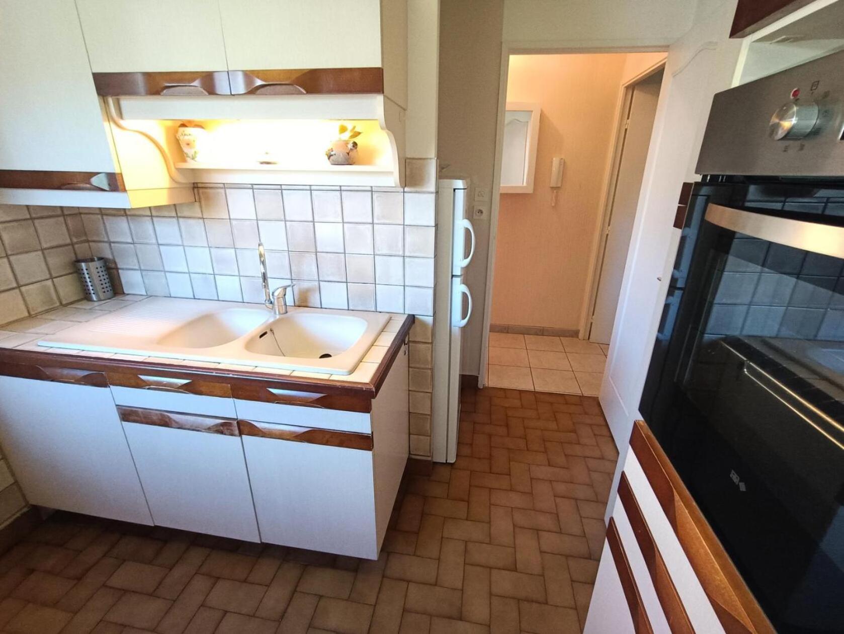 Saint Christophe - Traversant, Agreable Et Lumineux A 2 Pas De La Cure ! Mae-7244 *